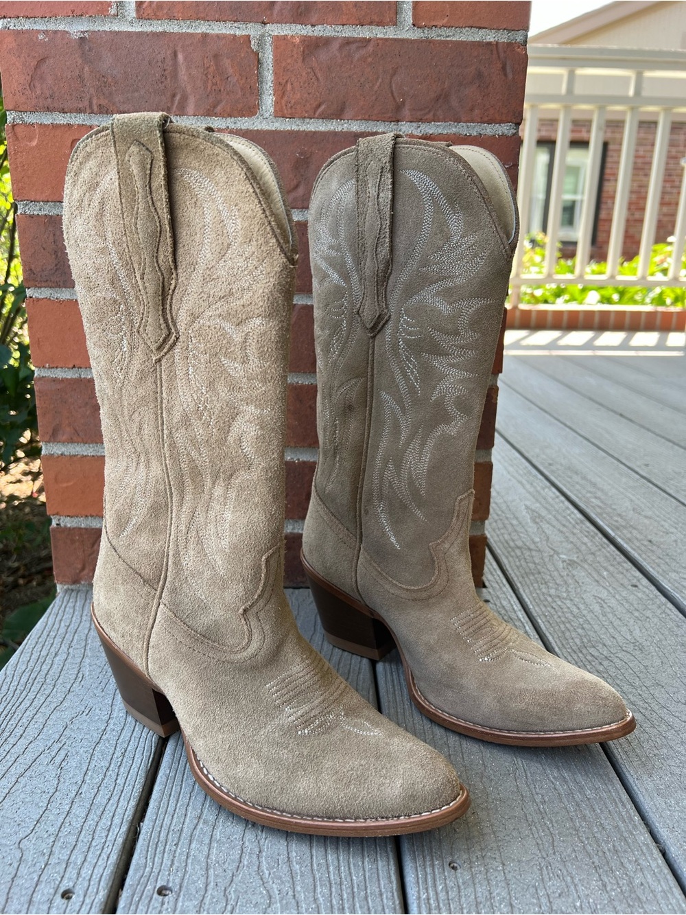Idyllwind Western Boots - Suede Cowboy Boots - 8